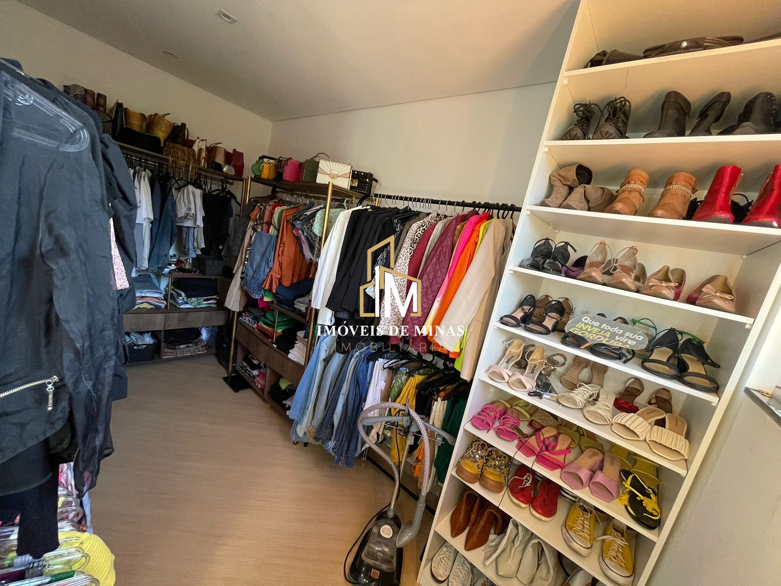 Chácara à venda com 4 quartos, 1000m² - Foto 14