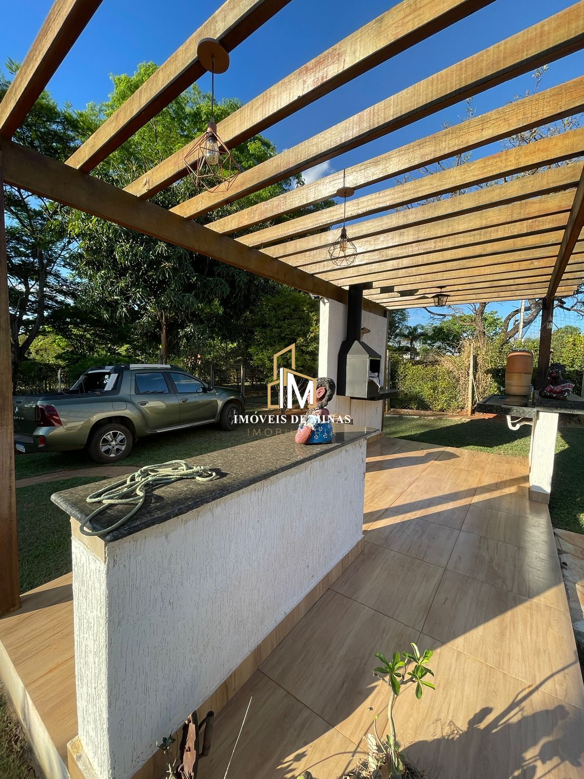 Chácara à venda com 4 quartos, 1000m² - Foto 8