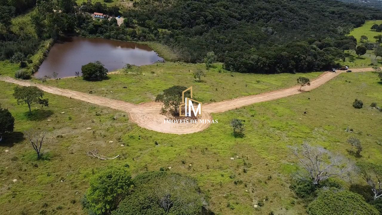 Lote/Terreno de 2m² no bairro Zona Rural, em Itatiaiuçu | Eu Corretor