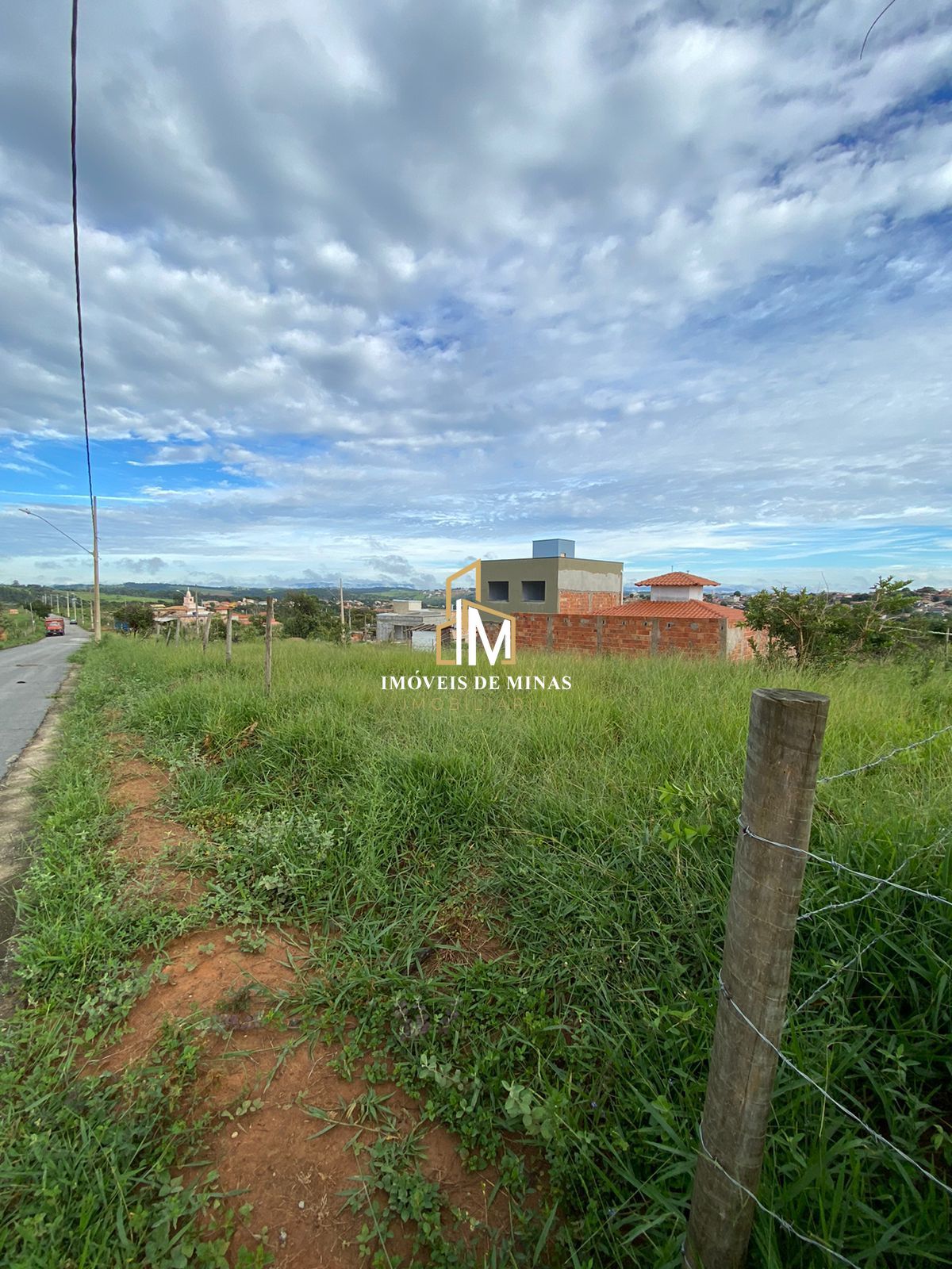 Terreno à venda, 325m² - Foto 1