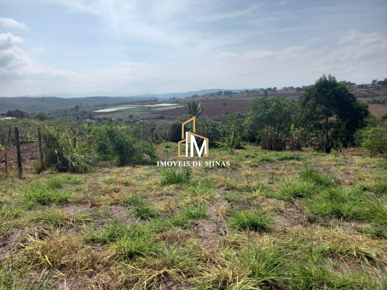 Chácara à venda com 2 quartos, 2514m² - Foto 18