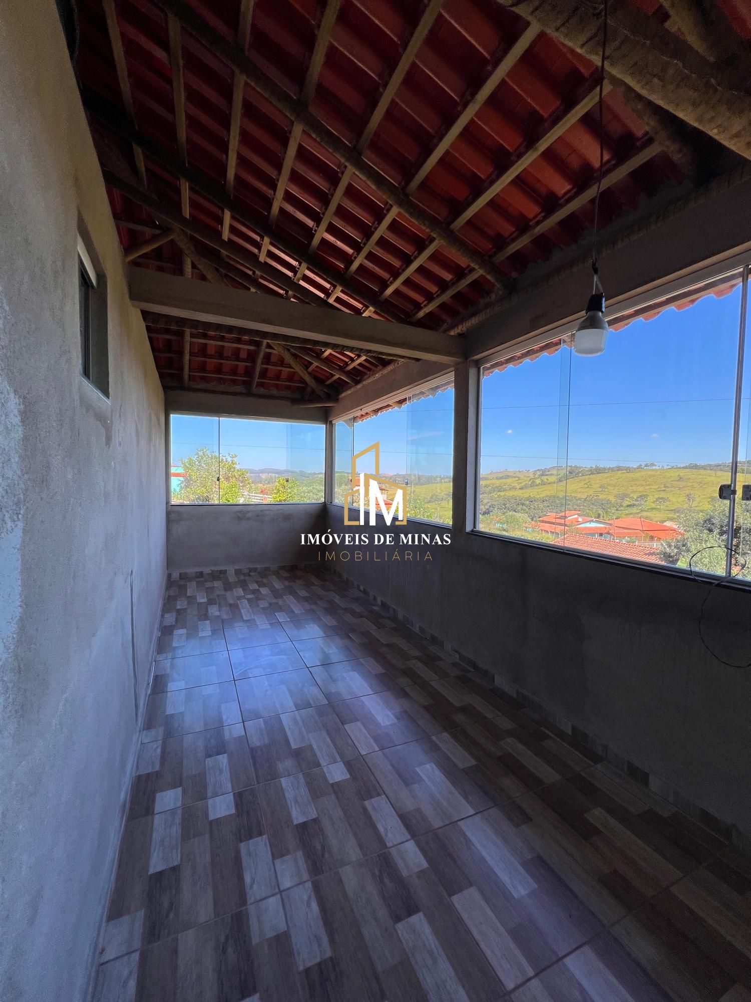 Chácara à venda com 4 quartos, 1120m² - Foto 9