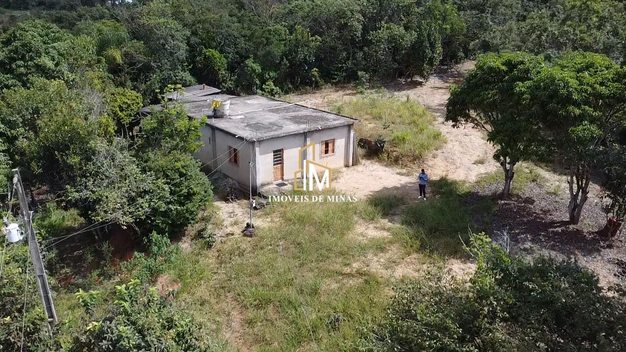 Fazenda à venda com 3 quartos, 300000000m² - Foto 1