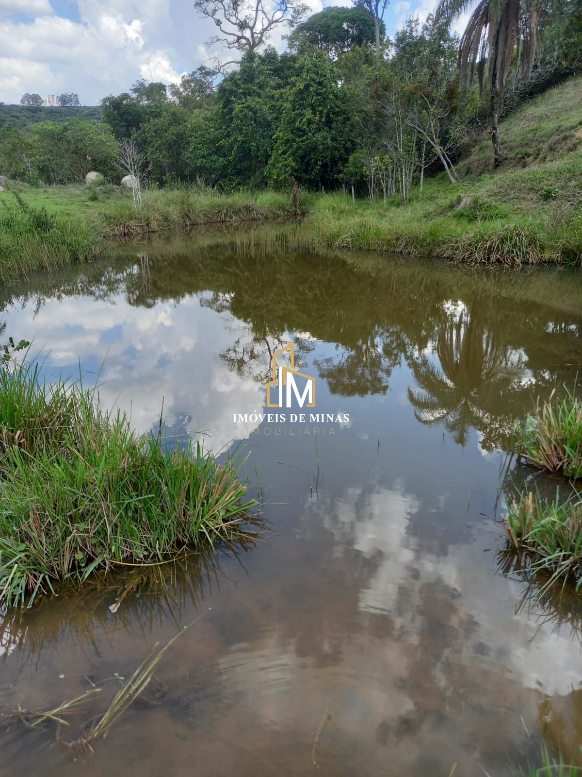 Lote/Terreno de 1000m² no bairro Pedras, em Itatiaiuçu | Eu Corretor