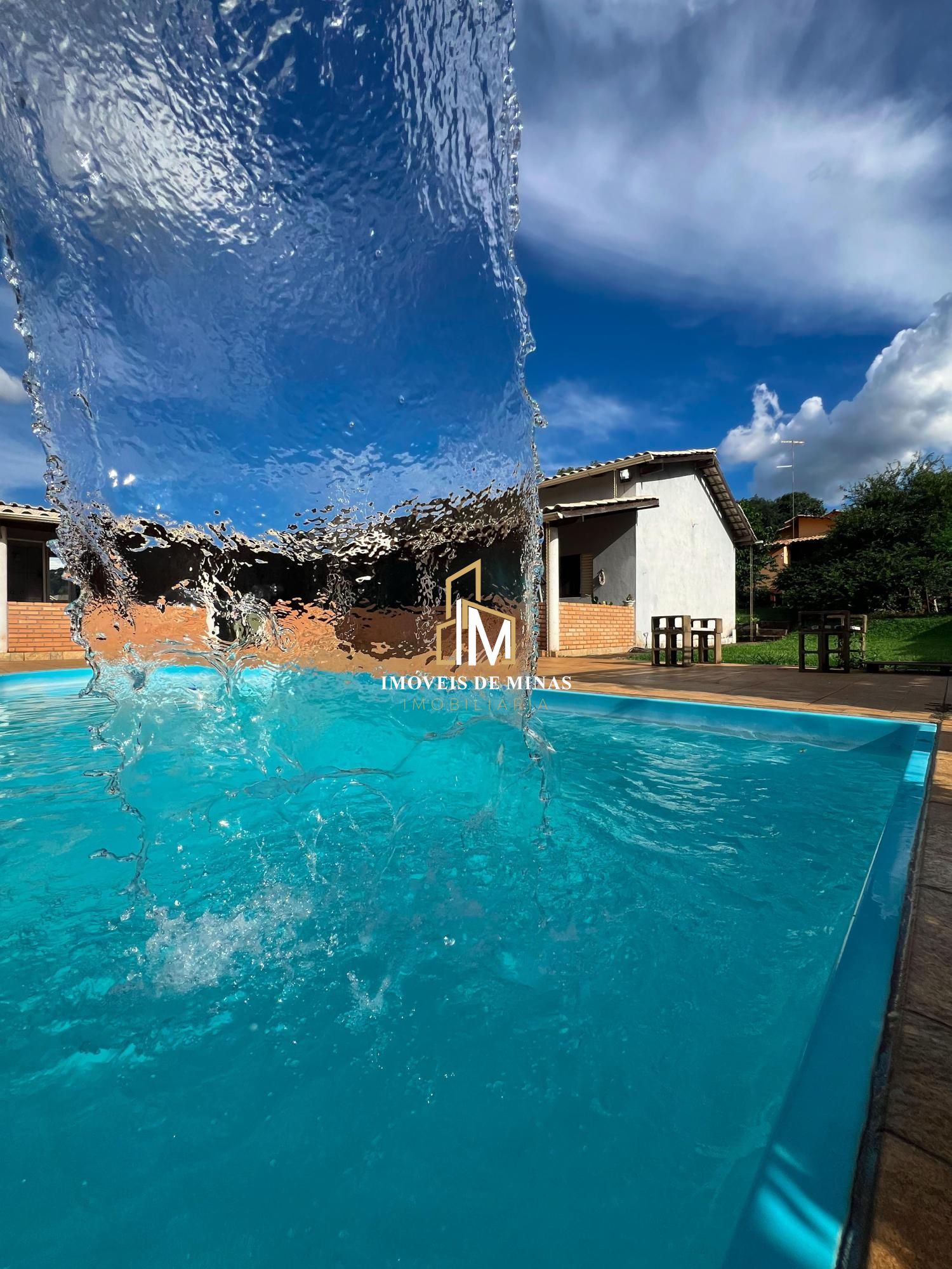 Chácara à venda com 3 quartos, 1000m² - Foto 11
