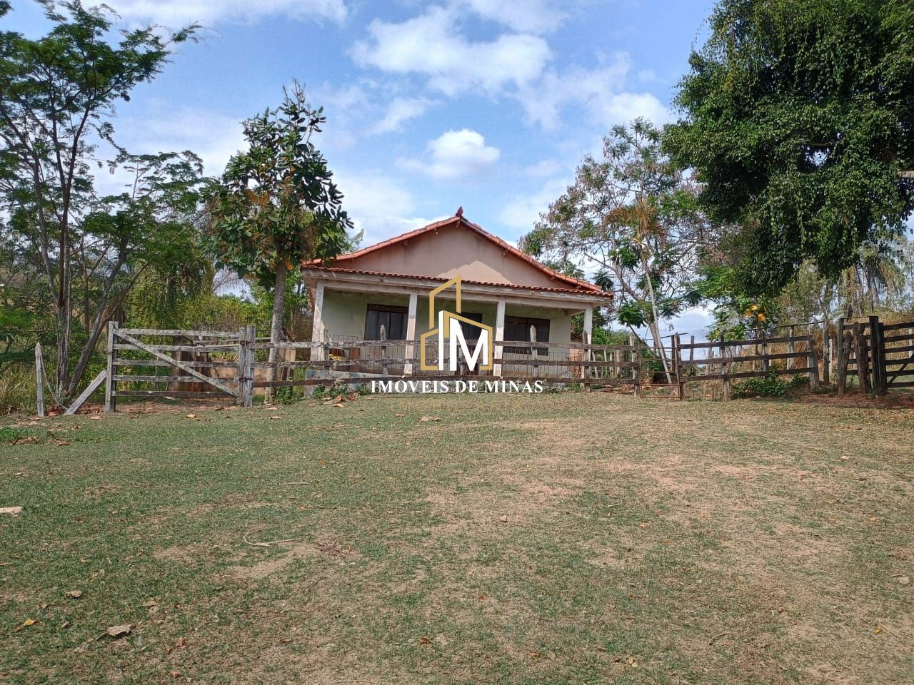 Fazenda à venda com 3 quartos, 7800000000m² - Foto 4