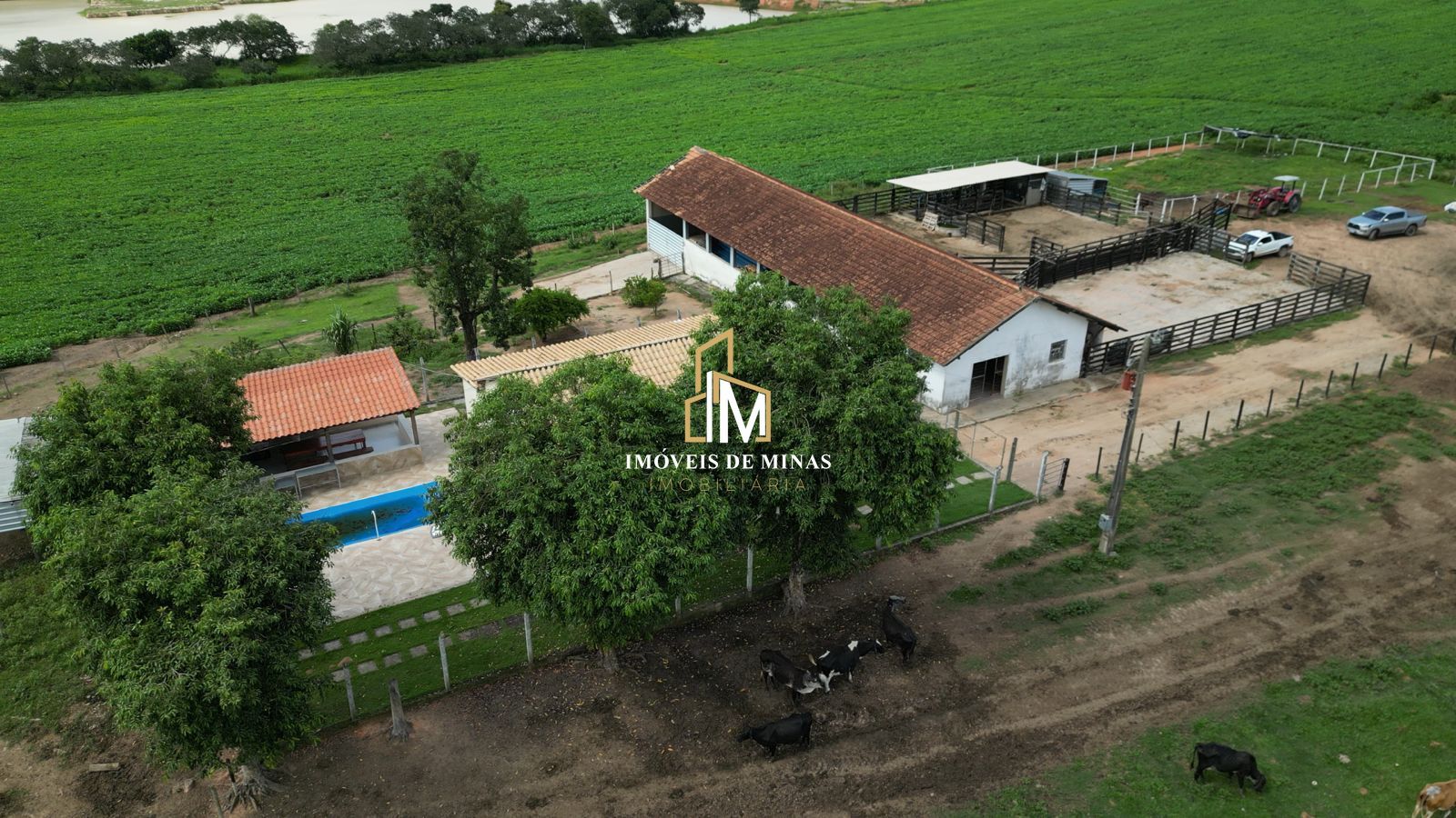 Fazenda/Sítios/Chácaras de 2 quartos, no bairro Zona Rural, em Bom Despacho | Eu Corretor