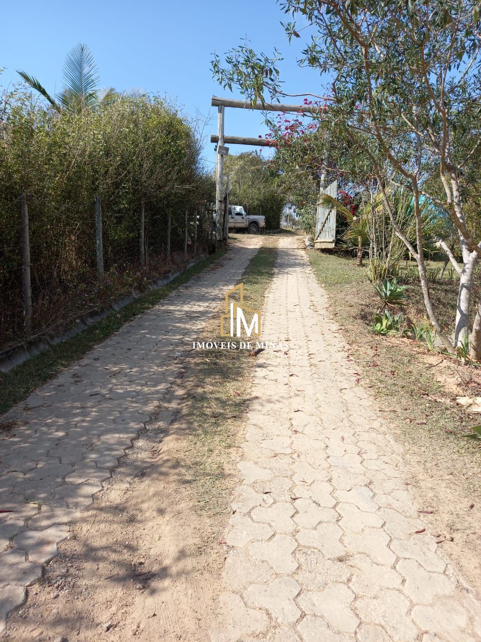 img30815872