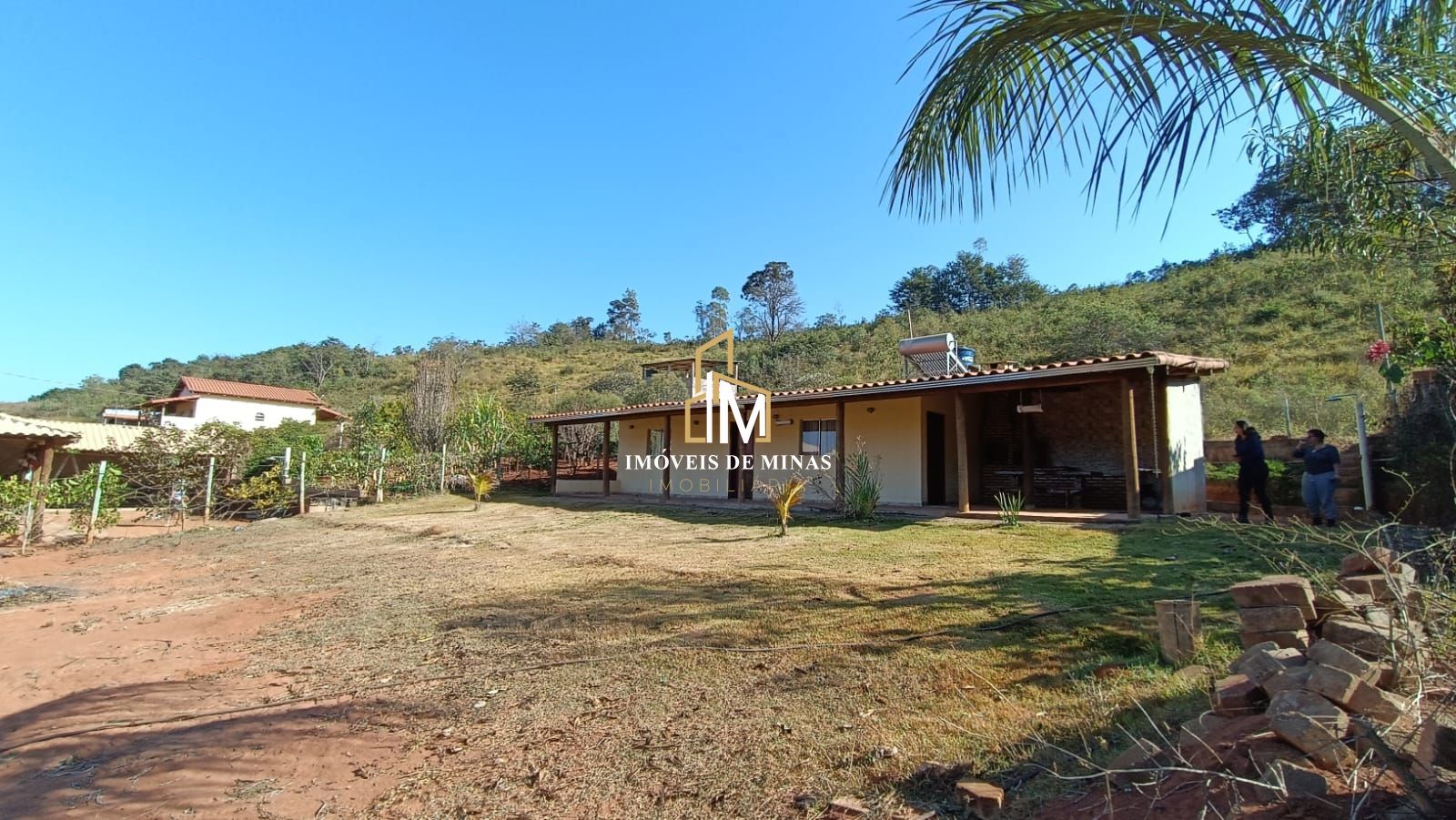 Fazenda à venda com 1 quarto, 1000m² - Foto 1