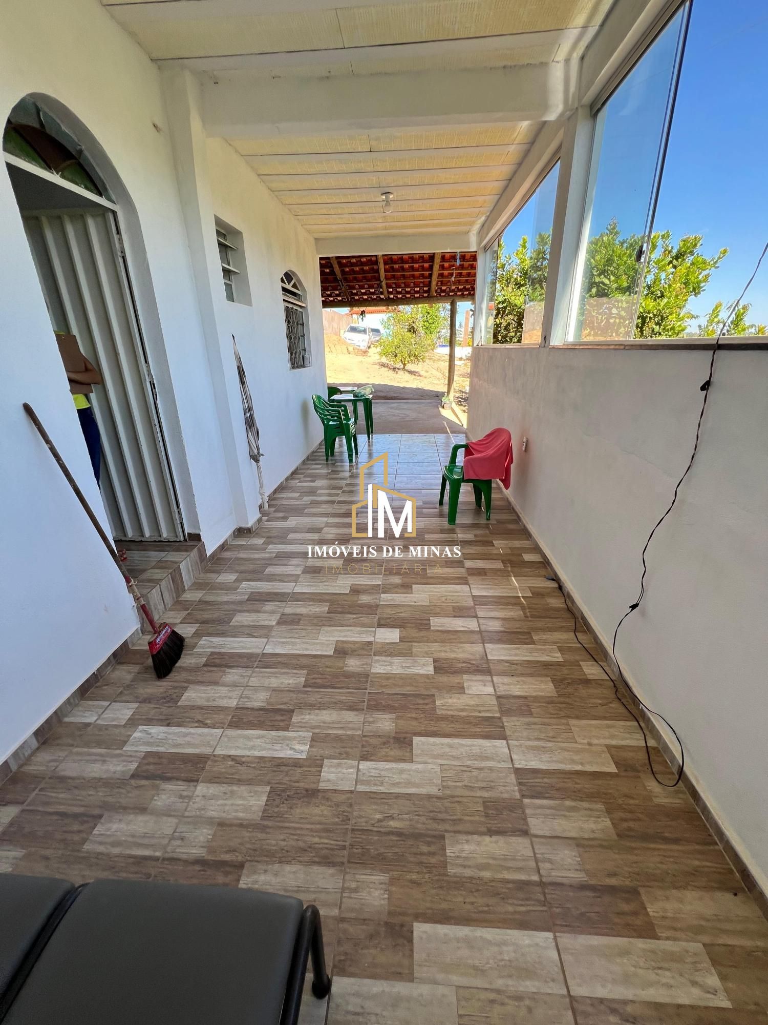 Chácara à venda com 4 quartos, 1120m² - Foto 10