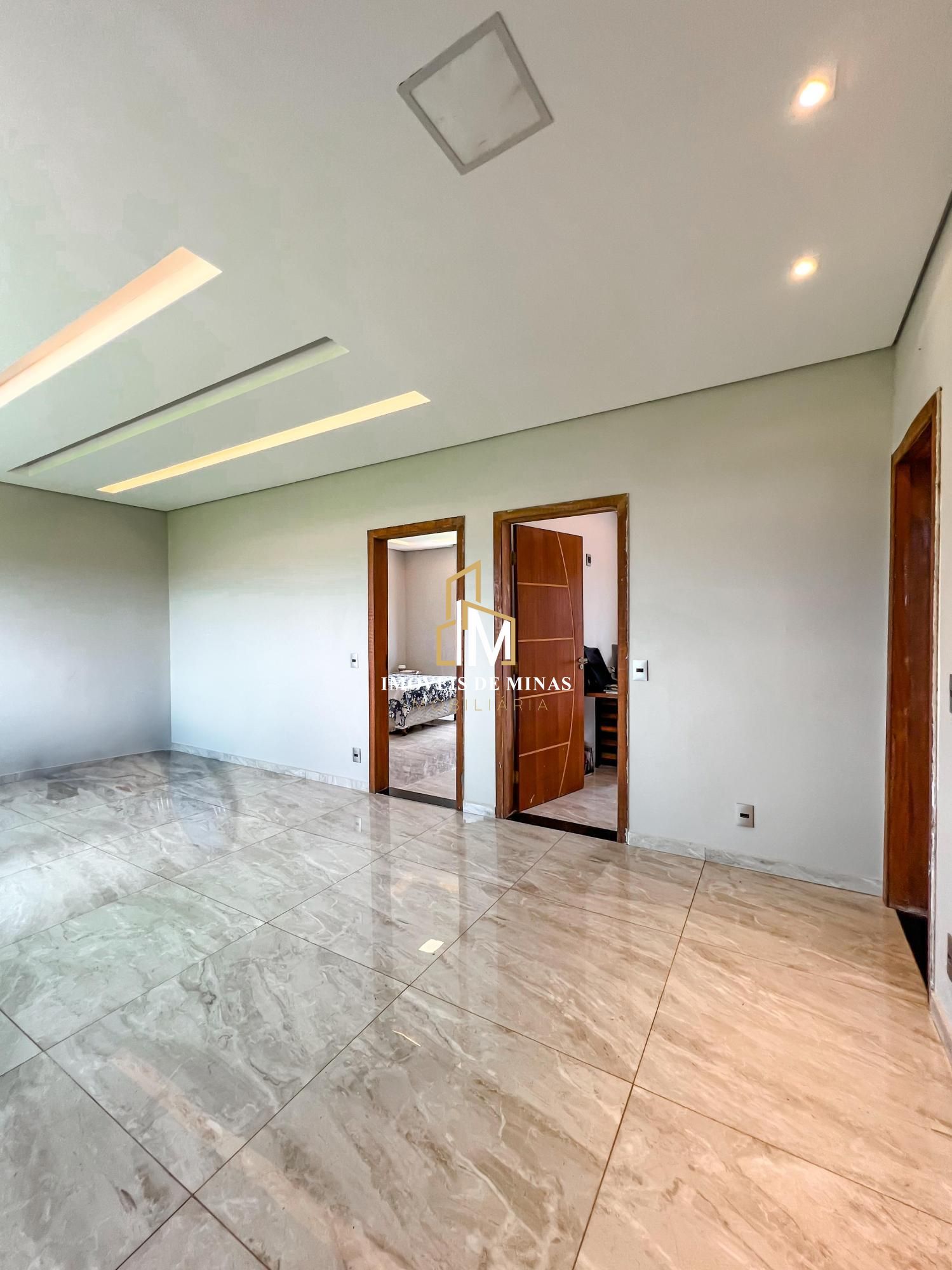 img72877715