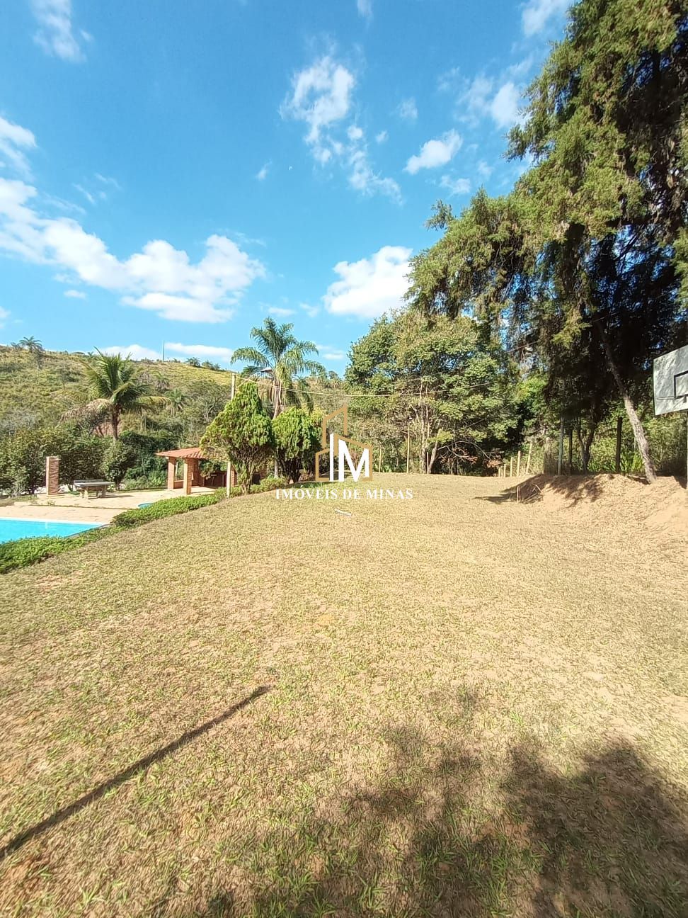 Sítio à venda com 5 quartos, 3600m² - Foto 8