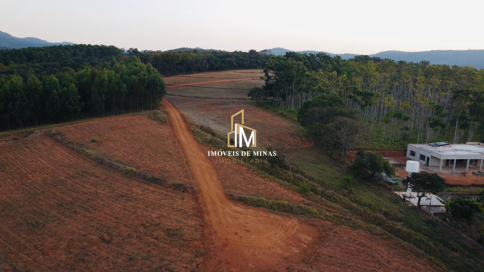 Lote/Terreno de 1000m² no bairro Serra Azul, em Mateus Leme | Eu Corretor