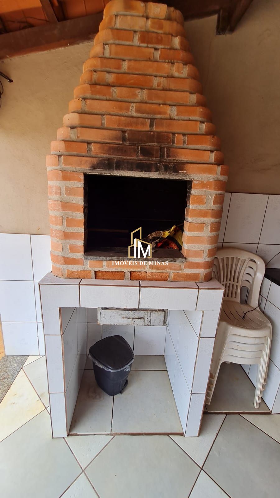 img30905674