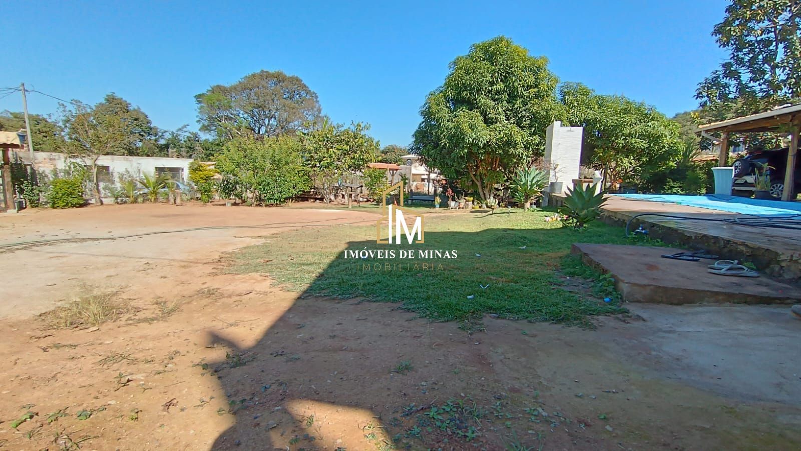 Fazenda à venda com 2 quartos, 1100m² - Foto 8