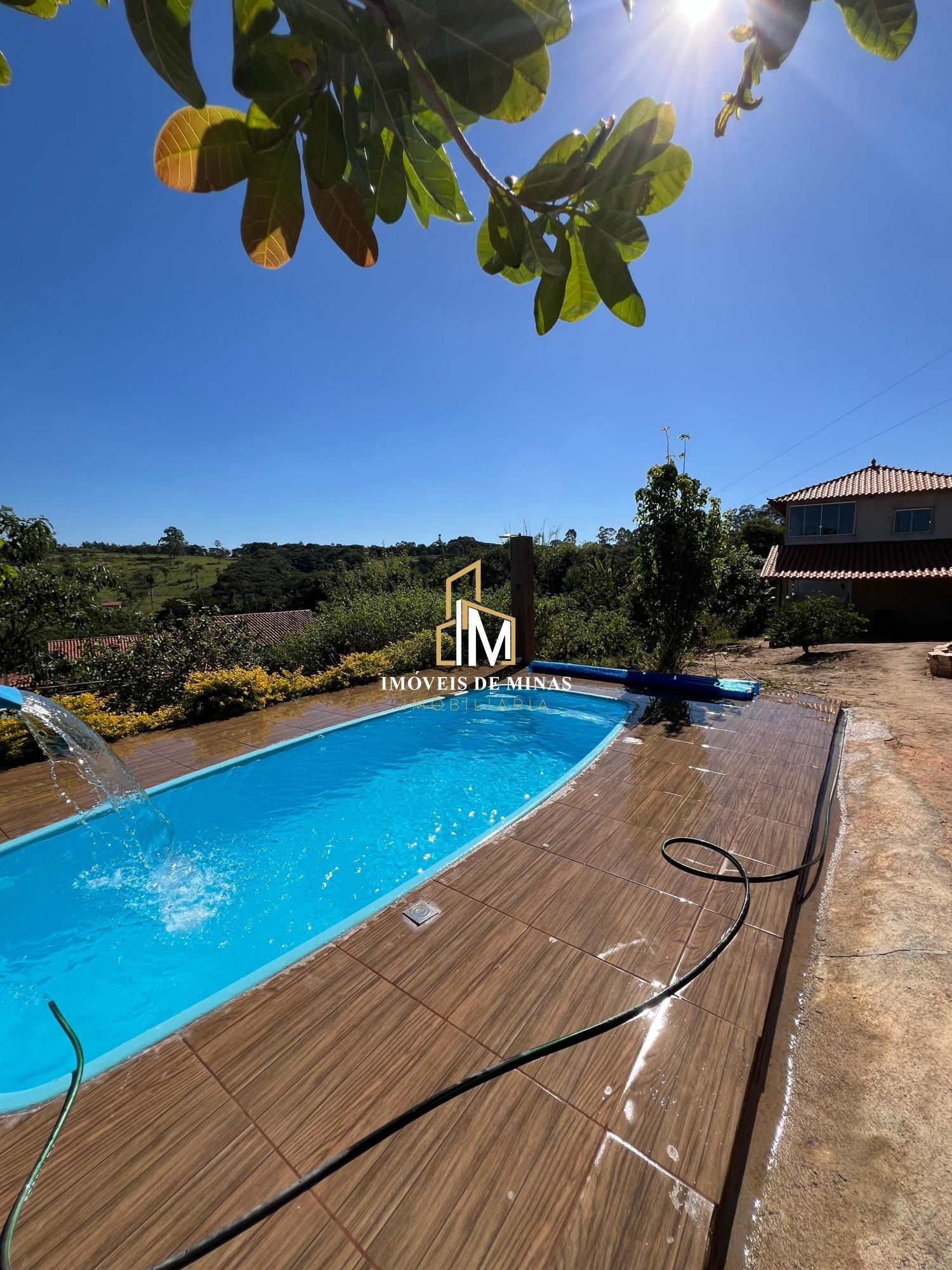 Chácara à venda com 4 quartos, 1120m² - Foto 15