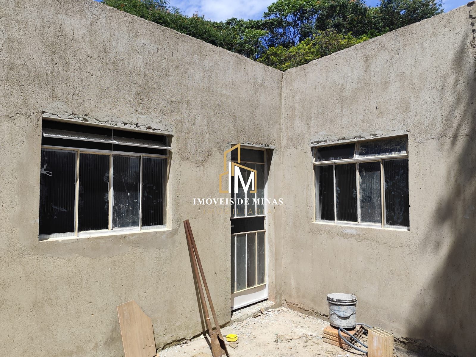 Fazenda à venda com 2 quartos, 1800m² - Foto 2