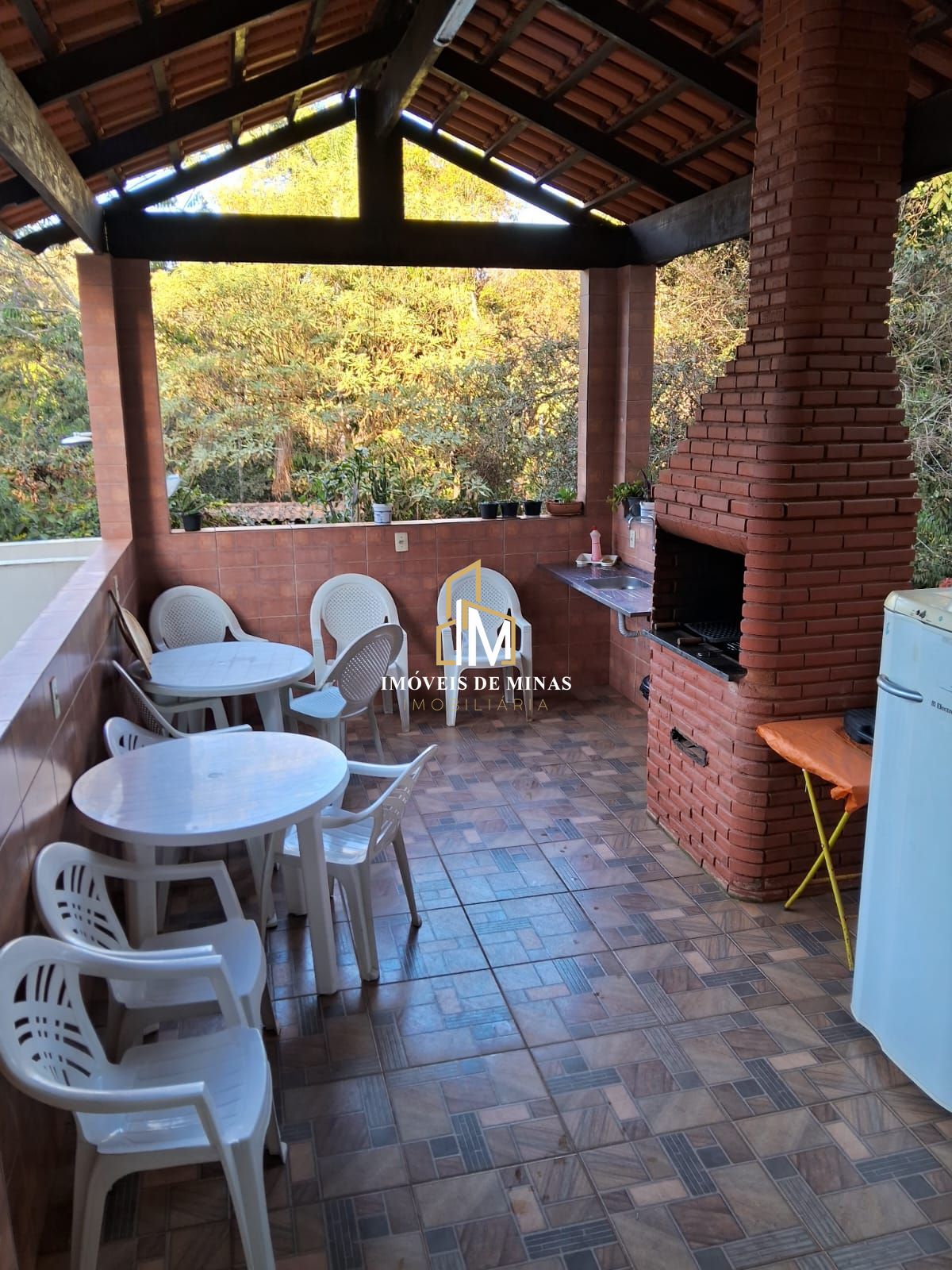 Chácara à venda com 3 quartos, 1000m² - Foto 8