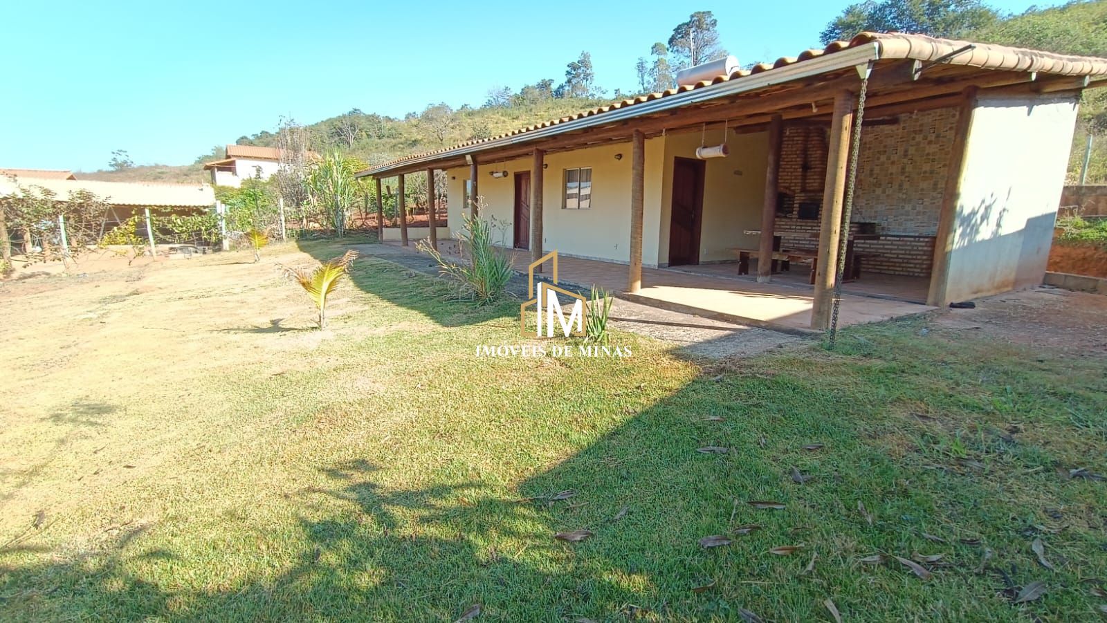 Fazenda à venda com 1 quarto, 1000m² - Foto 2