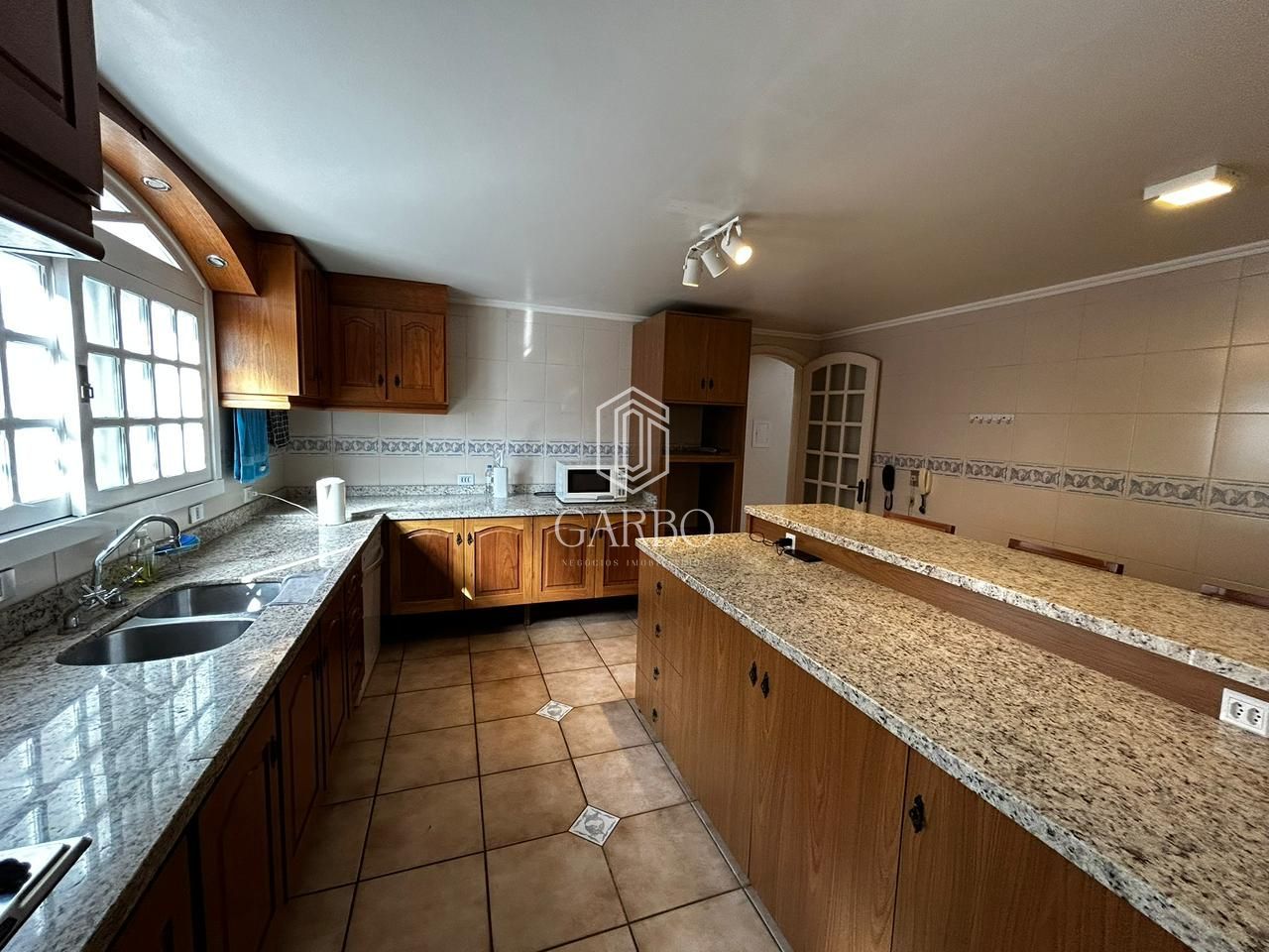 Casa, 3 quartos, 328 m² - Foto 7