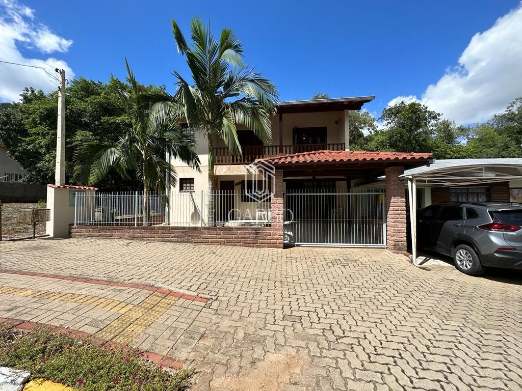 CASA À VENDA NO ACESSO GRASEL