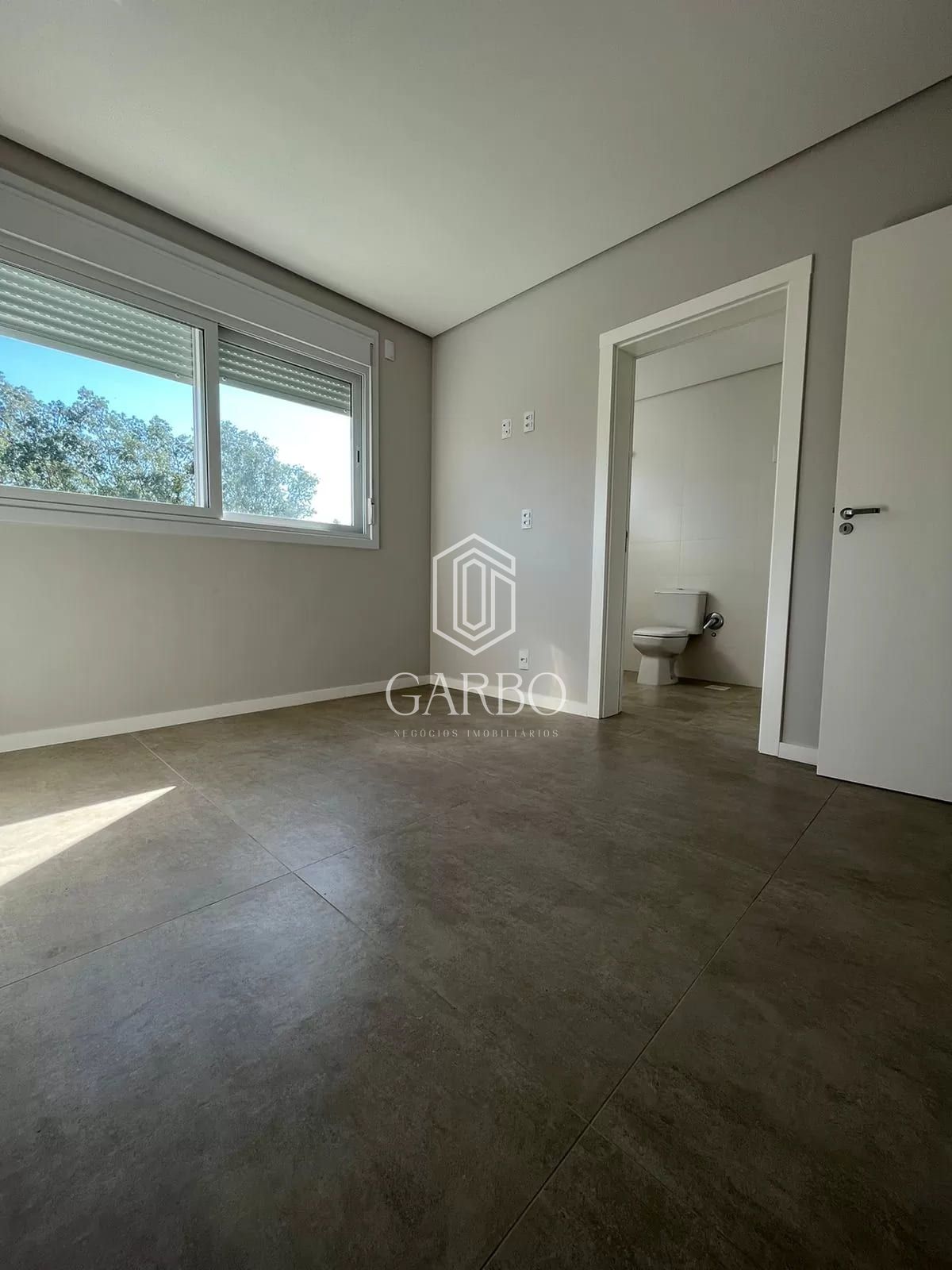 Apartamento à venda com 3 quartos, 167m² - Foto 12