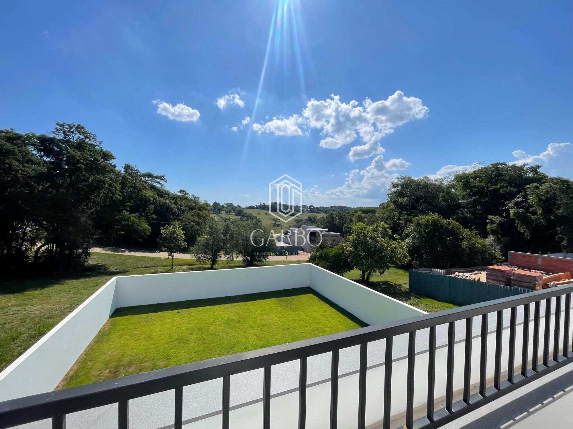 Casa à venda com 3 quartos, 206m² - Foto 5