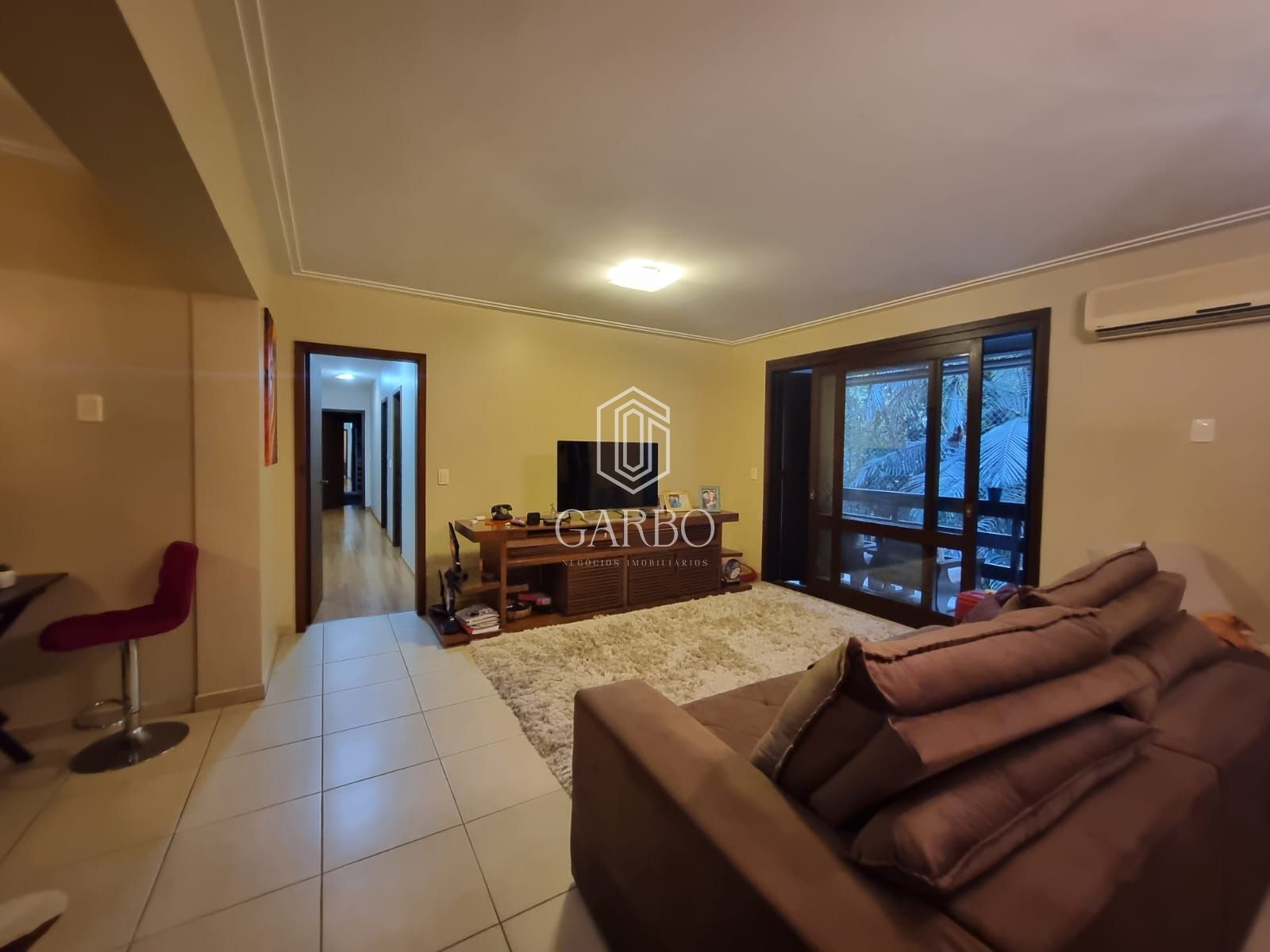 Apartamento à venda com 3 quartos, 154m² - Foto 8