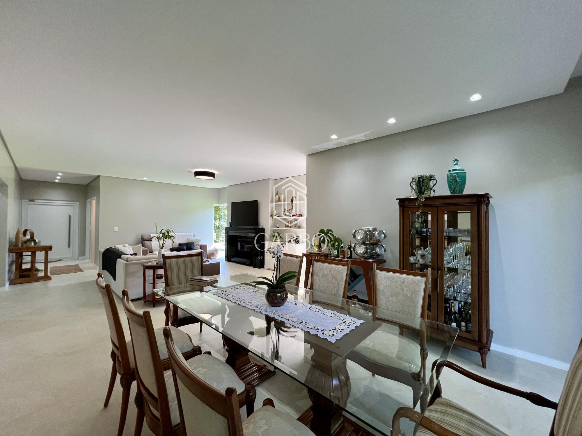 Casa à venda com 3 quartos, 328m² - Foto 9
