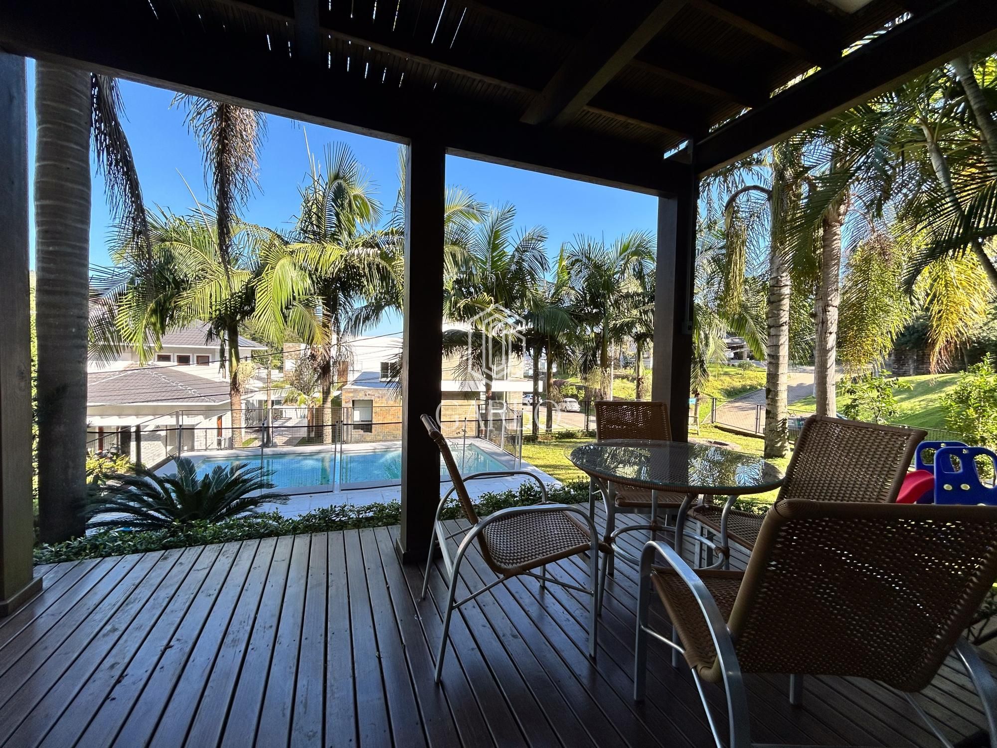 Casa à venda com 3 quartos, 215m² - Foto 27