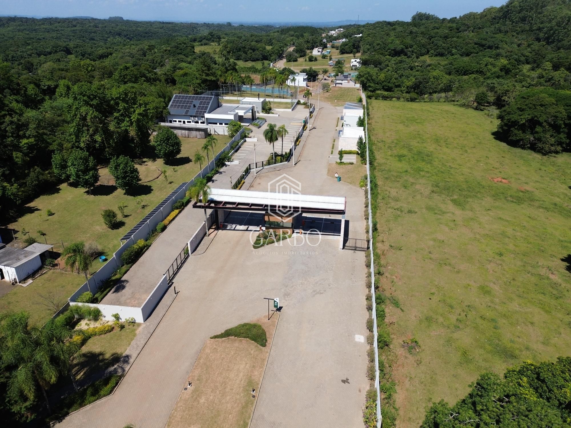 Terreno à venda, 360m² - Foto 1