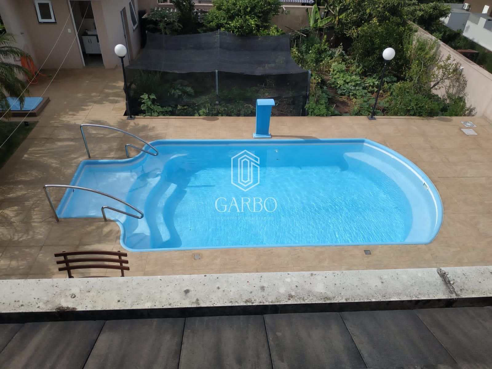 Casa à venda com 3 quartos, 308m² - Foto 7