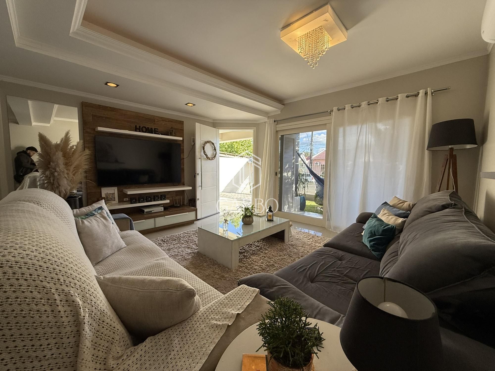 Casa à venda com 4 quartos, 224m² - Foto 4