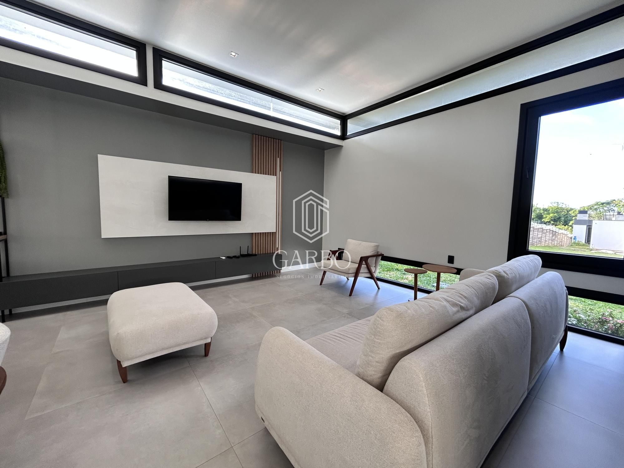 Casa, 3 quartos, 212 m² - Foto 2