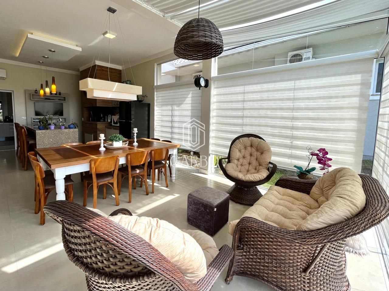Casa, 3 quartos, 268 m² - Foto 6