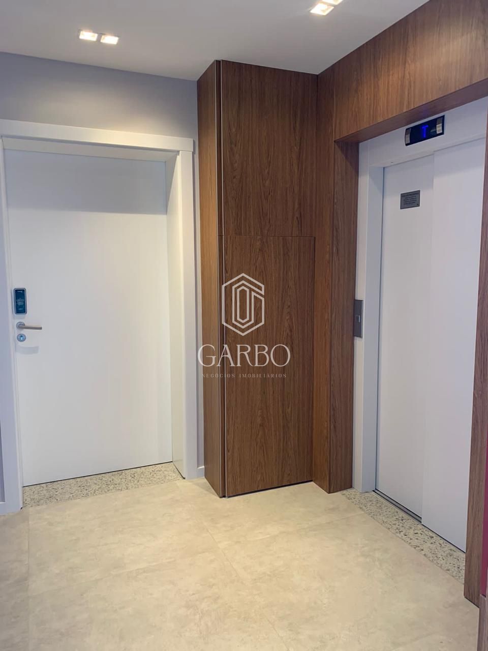 Apartamento, 3 quartos, 156 m² - Foto 2