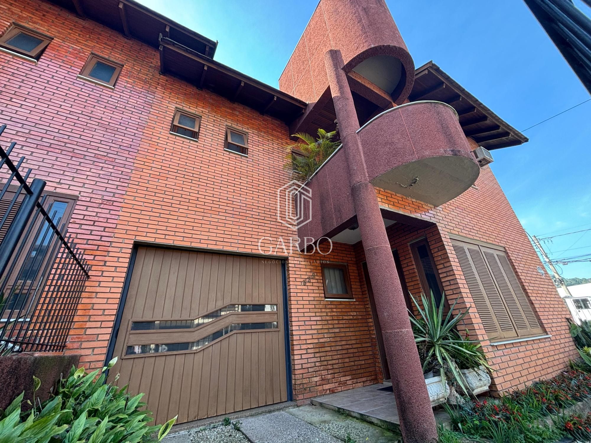 DUPLEX À VENDA NO SANTO INÁCIO