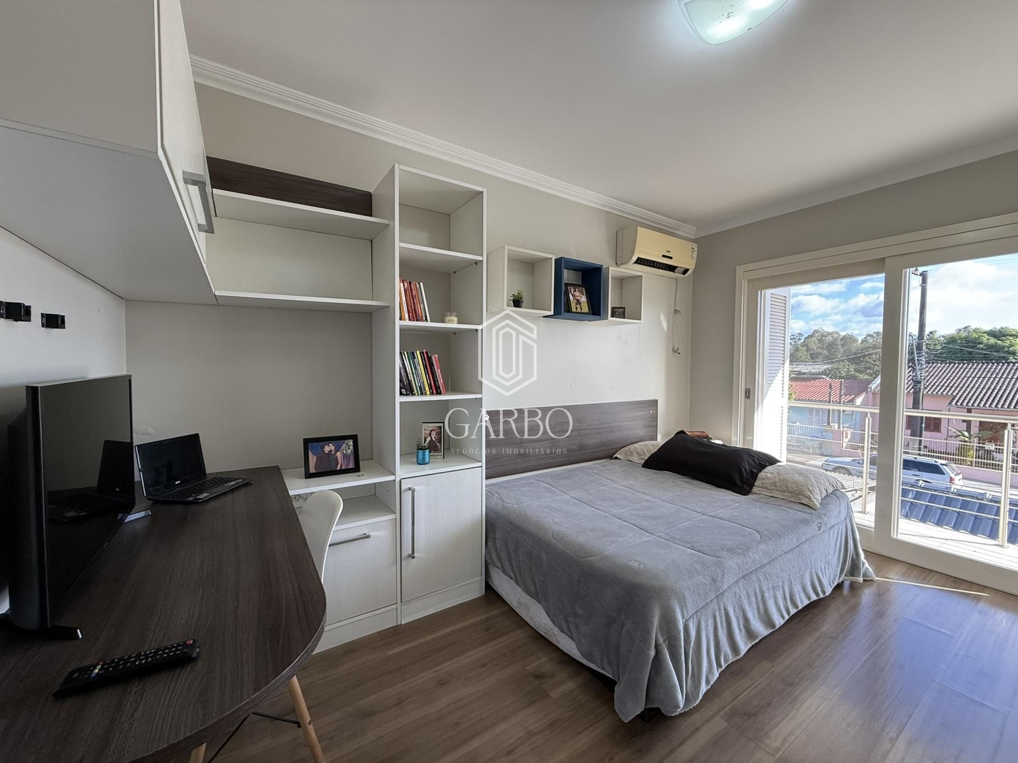 Casa à venda com 4 quartos, 224m² - Foto 13
