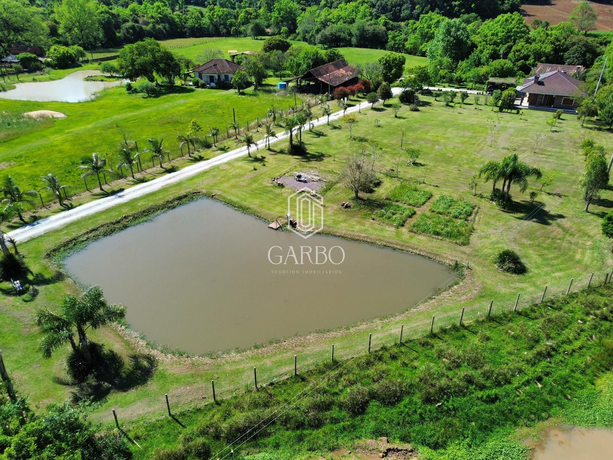 Chácara, 3 quartos, 10000 m² - Foto 18