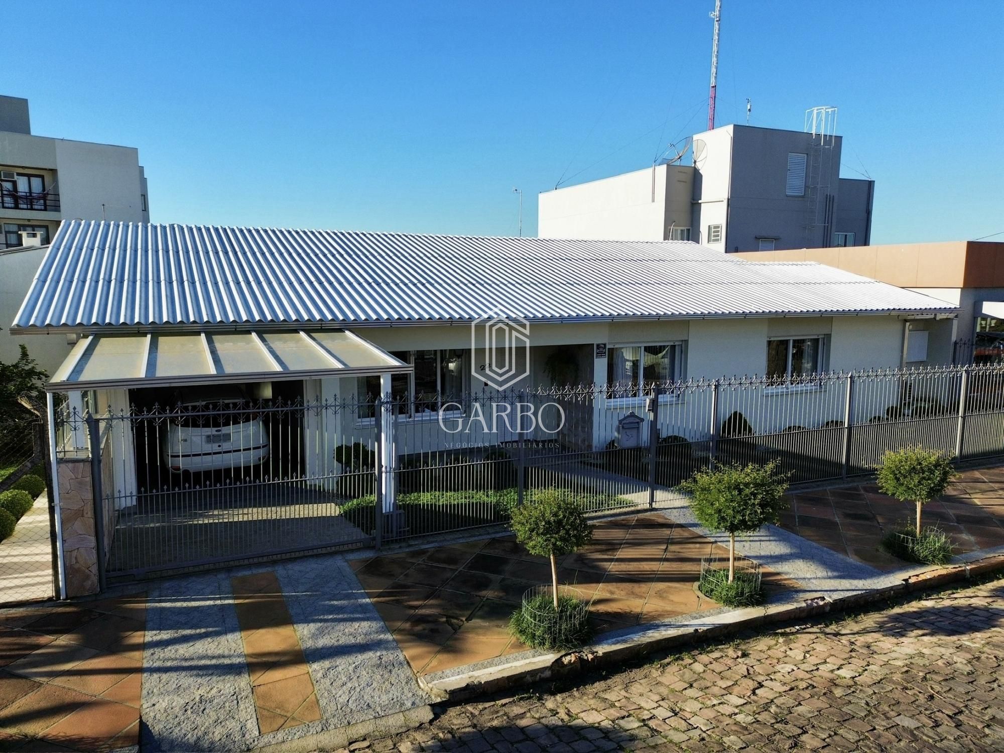 Casa, 3 quartos, 284 m² - Foto 2