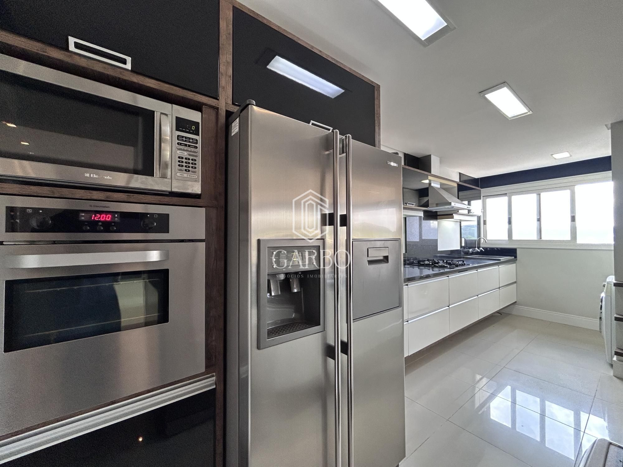 Cobertura, 3 quartos, 274 m² - Foto 6