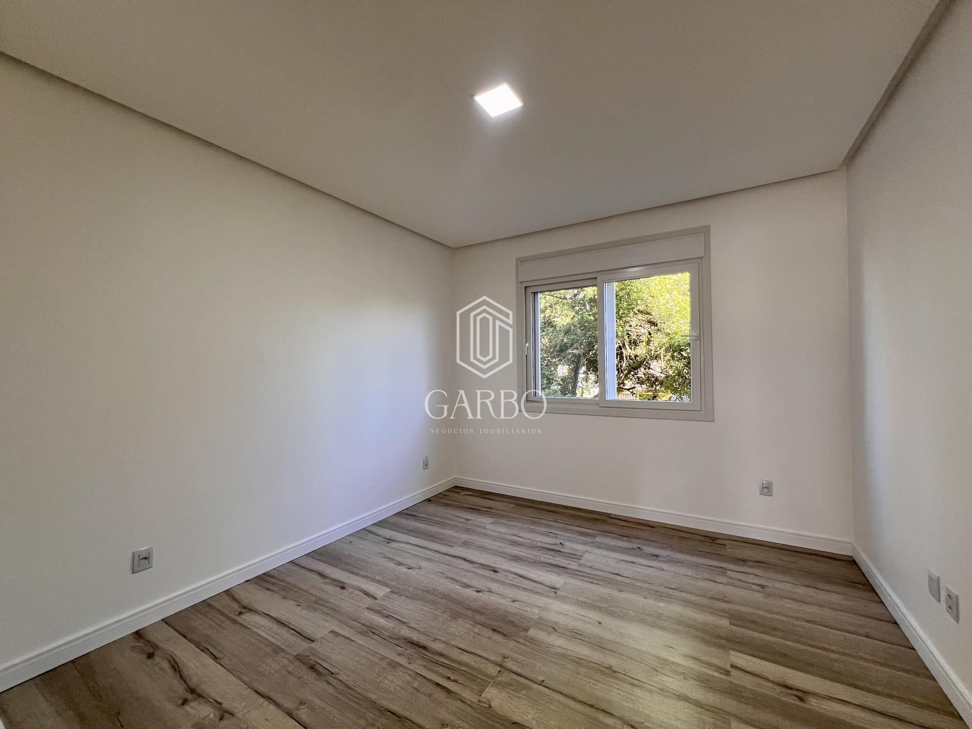 Casa à venda com 3 quartos, 227m² - Foto 9