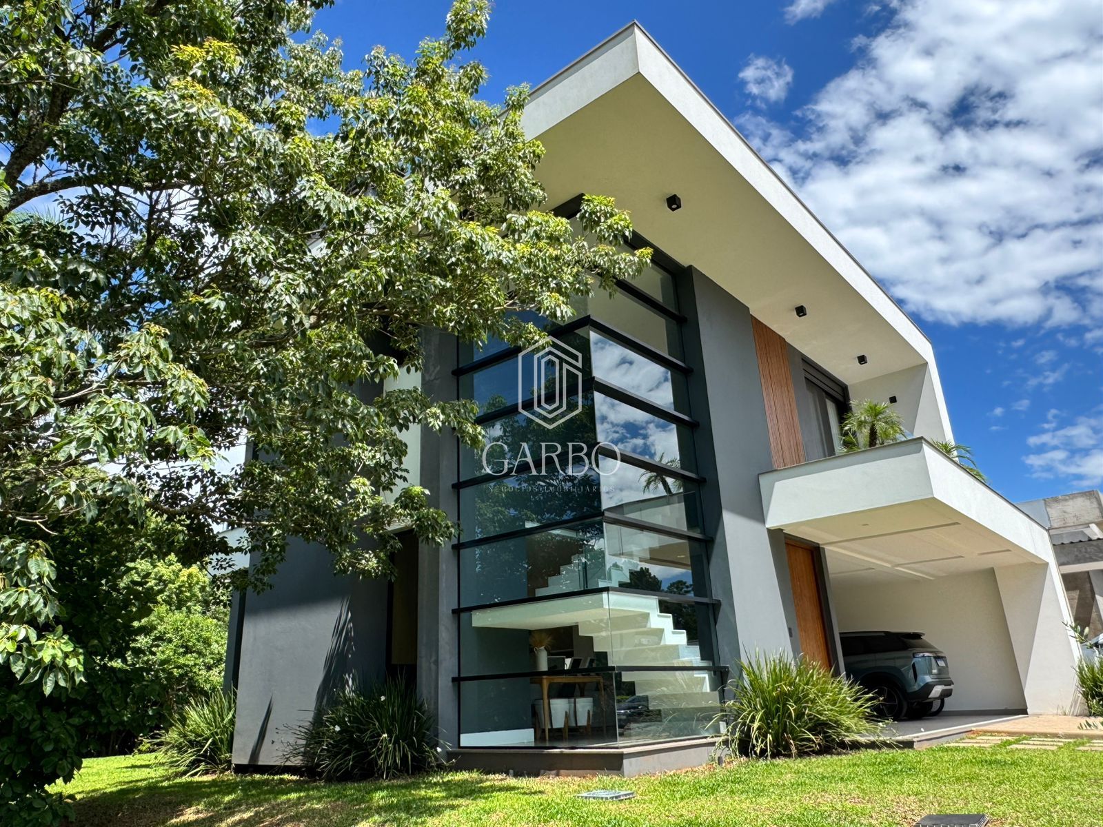 Casa, 3 quartos, 240 m² - Foto 2