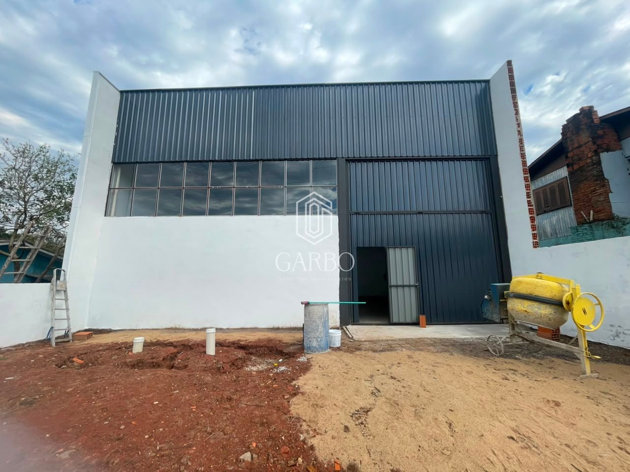 Depósito-Galpão, 107 m² - Foto 1