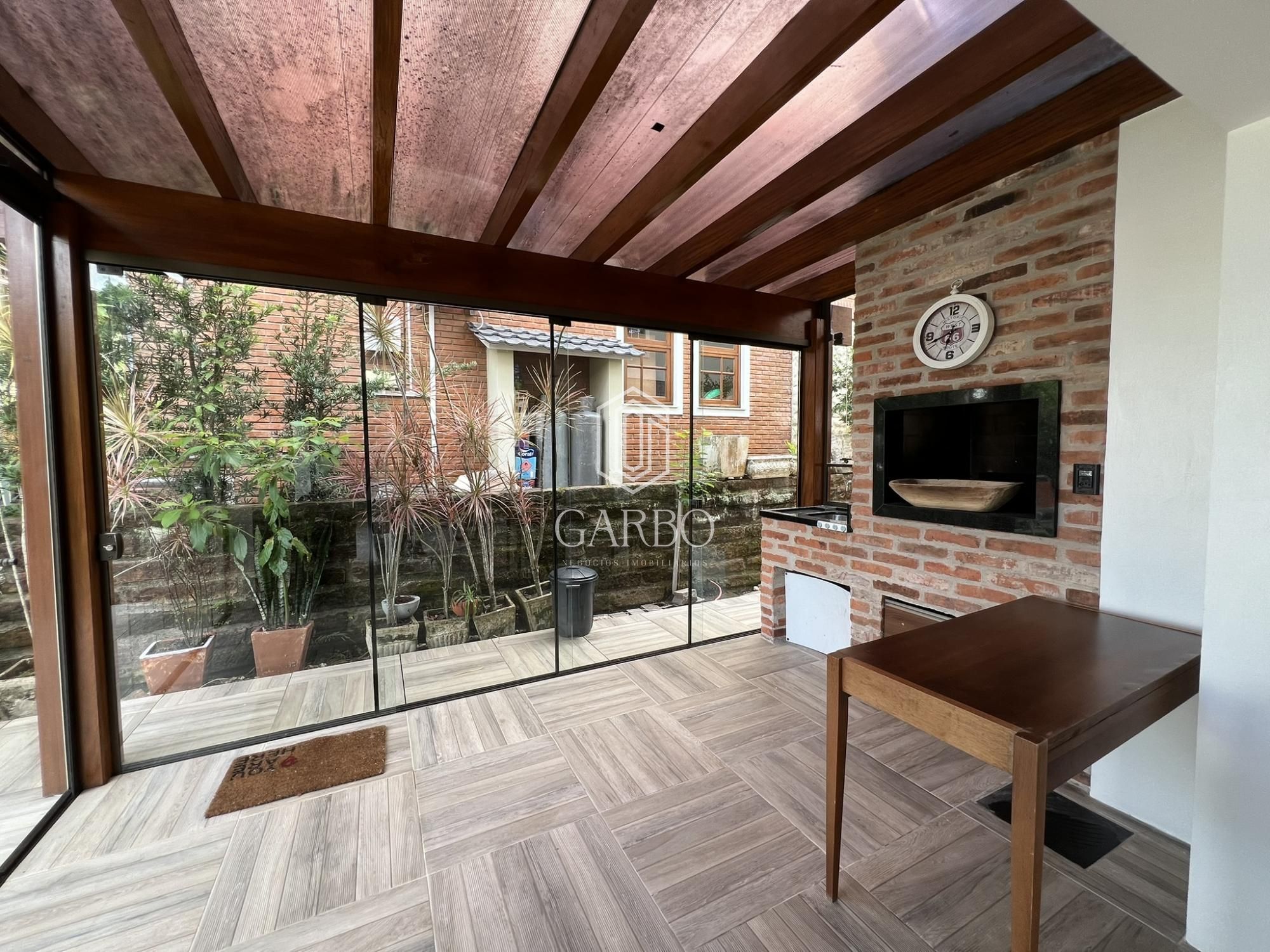 Casa à venda com 3 quartos, 230m² - Foto 11
