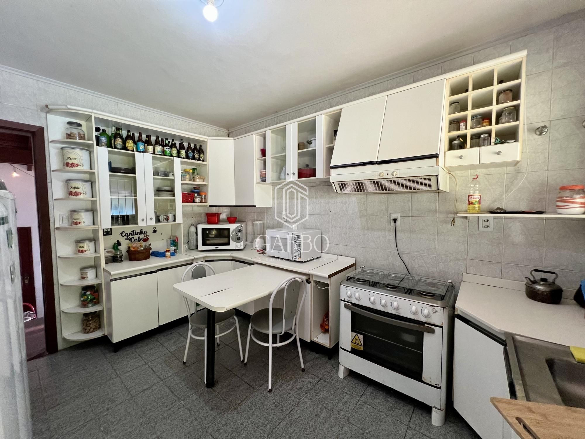Casa à venda com 4 quartos, 188m² - Foto 5