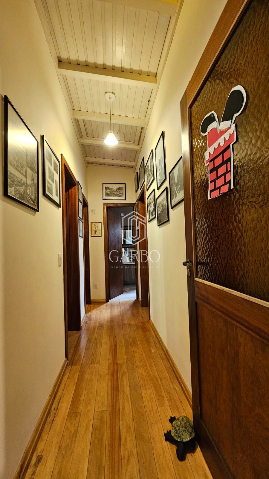 Casa à venda com 3 quartos, 215m² - Foto 19