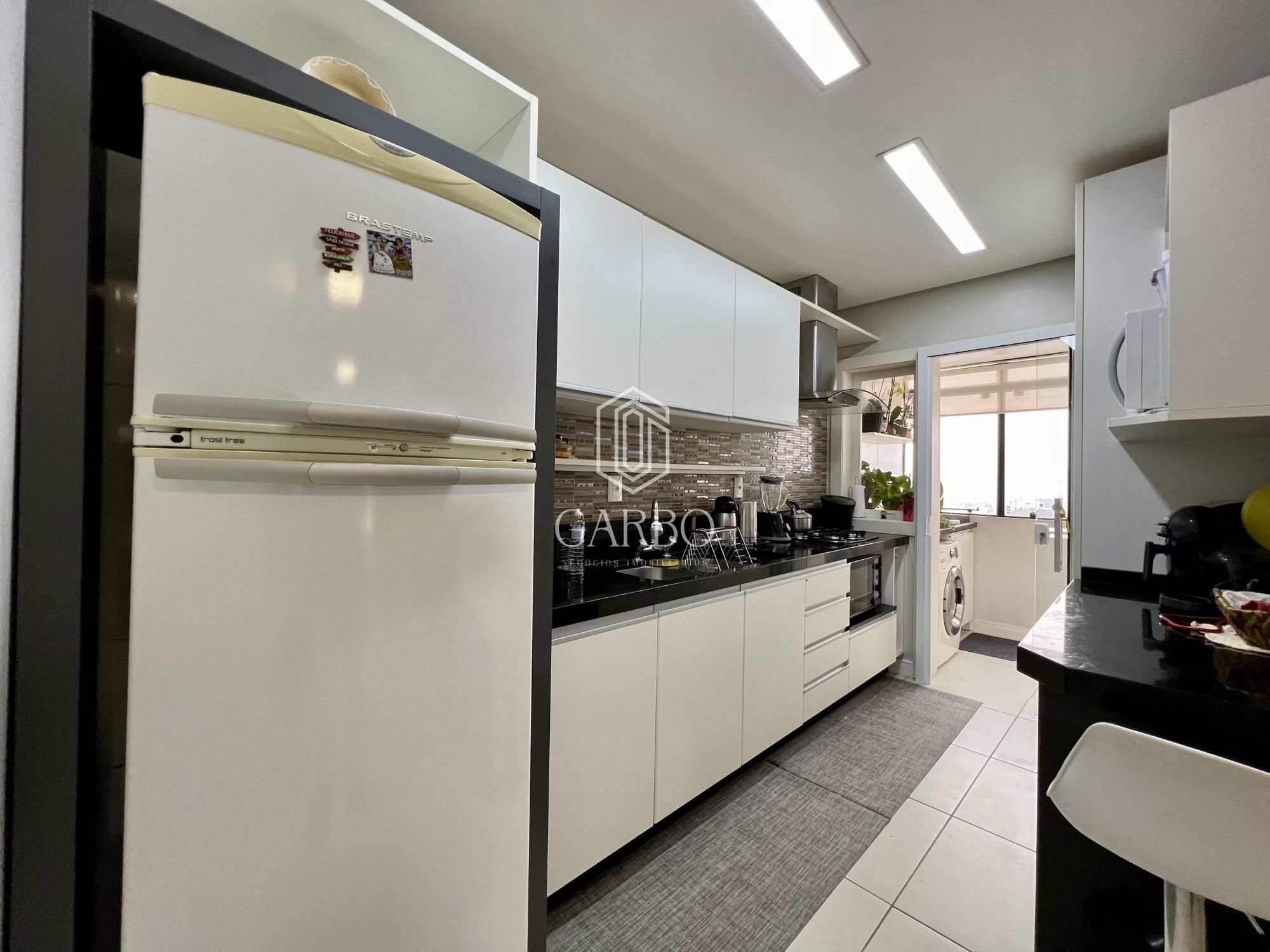 Apartamento à venda com 2 quartos, 84m² - Foto 5