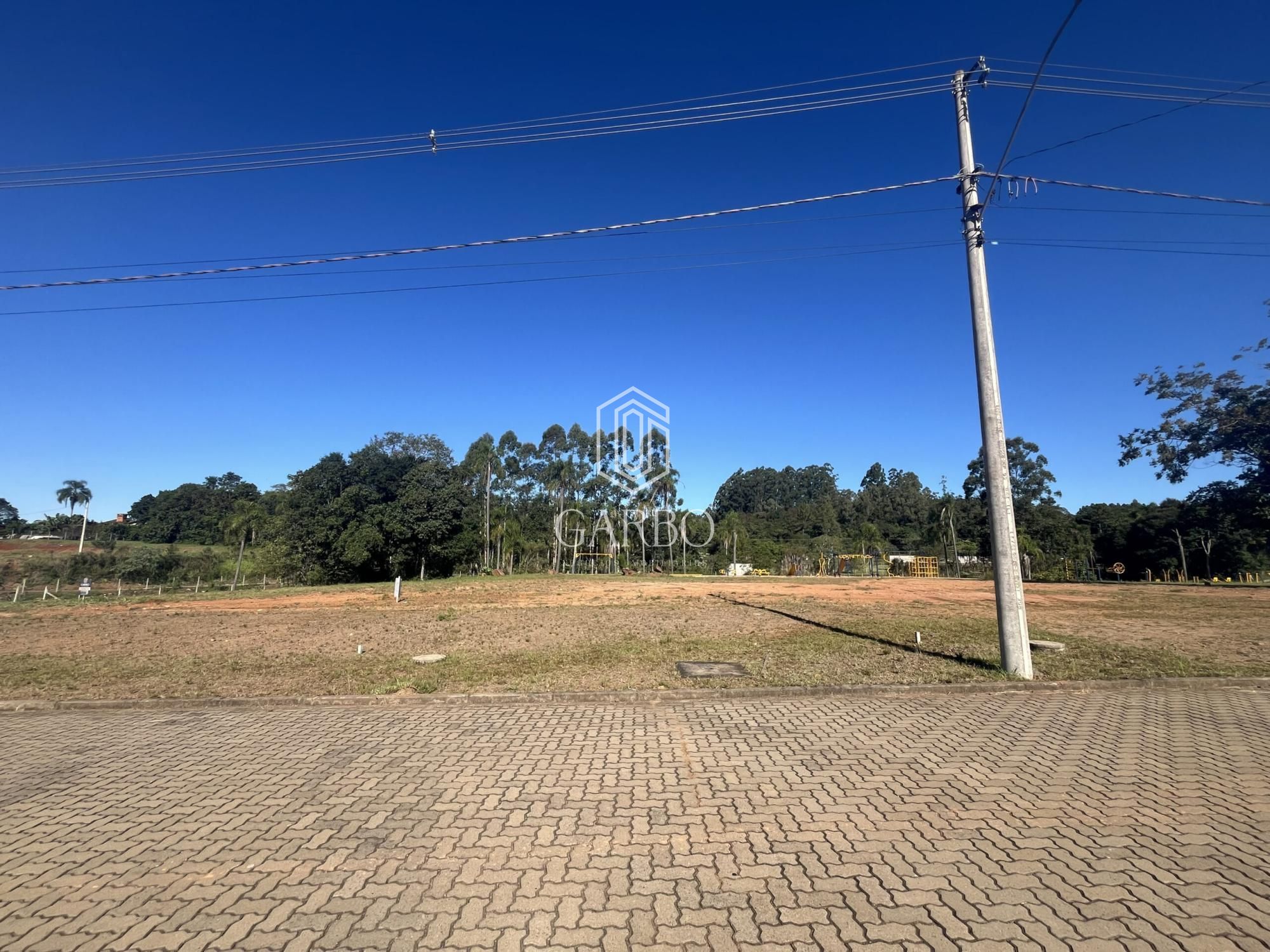 Terreno, 300 m² - Foto 1
