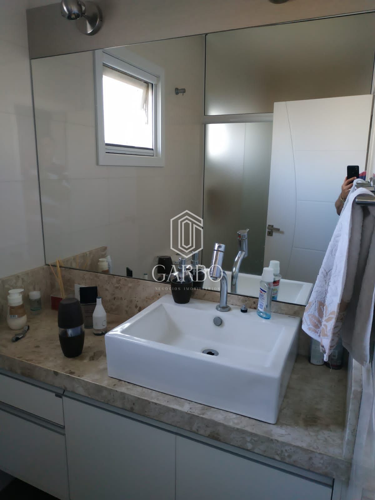Casa à venda com 3 quartos, 308m² - Foto 15